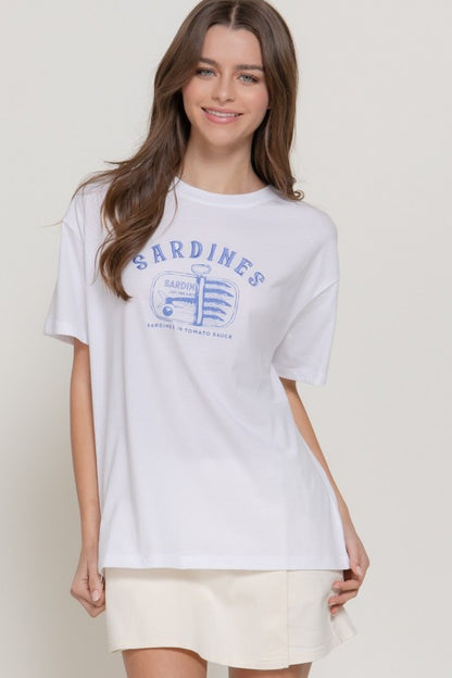 White sardines  embroidery tshirt  22 marzo