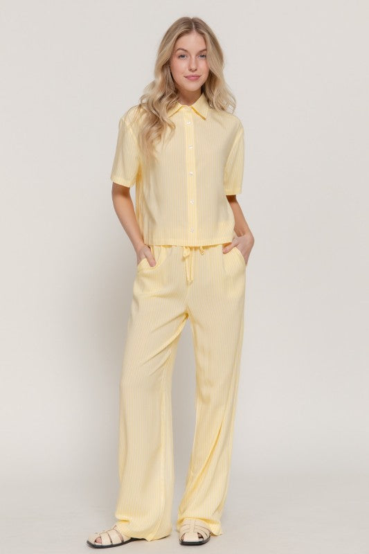 Butter yellow Striped set 22 marzo