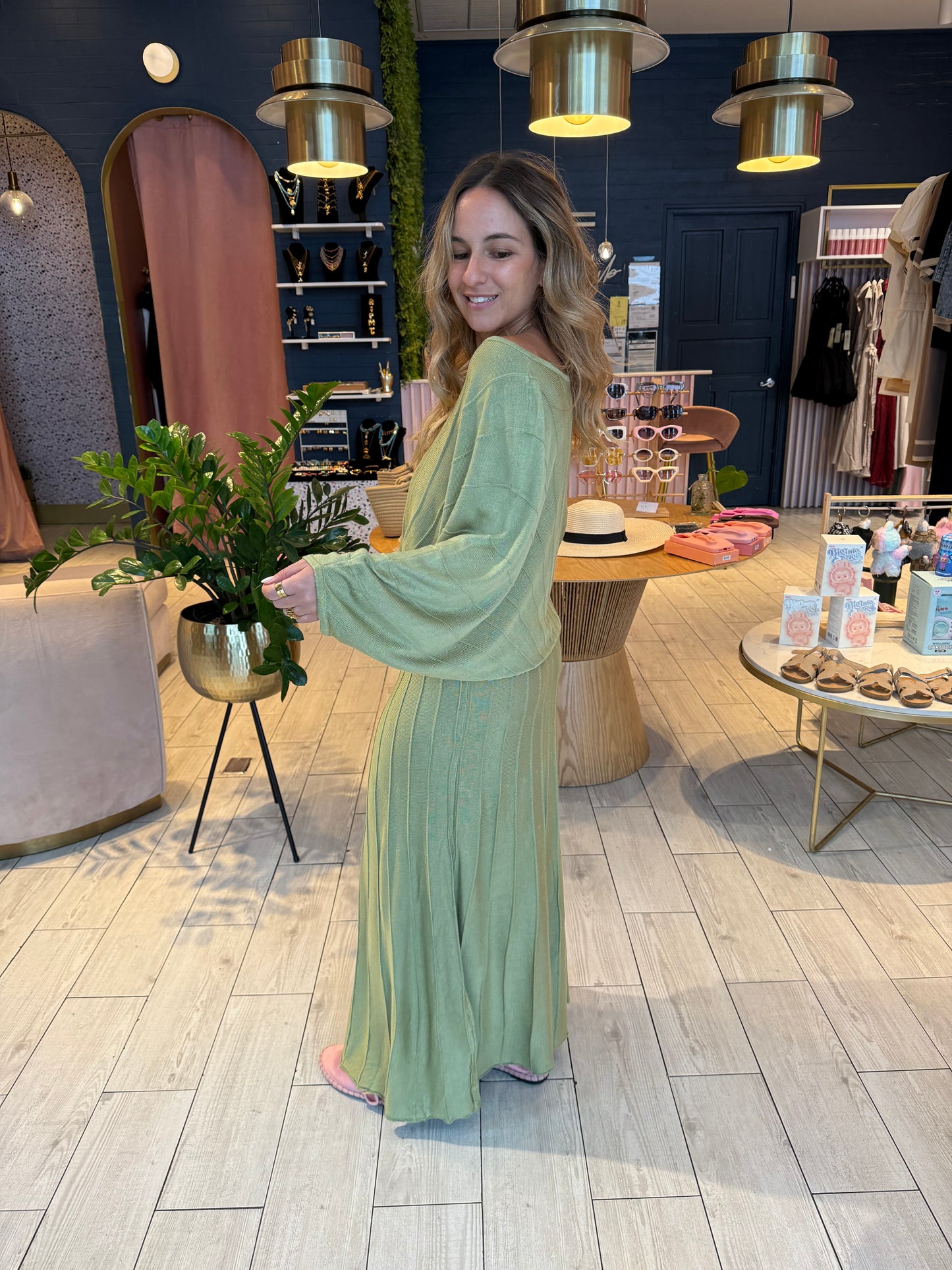 Matcha Tzniut set