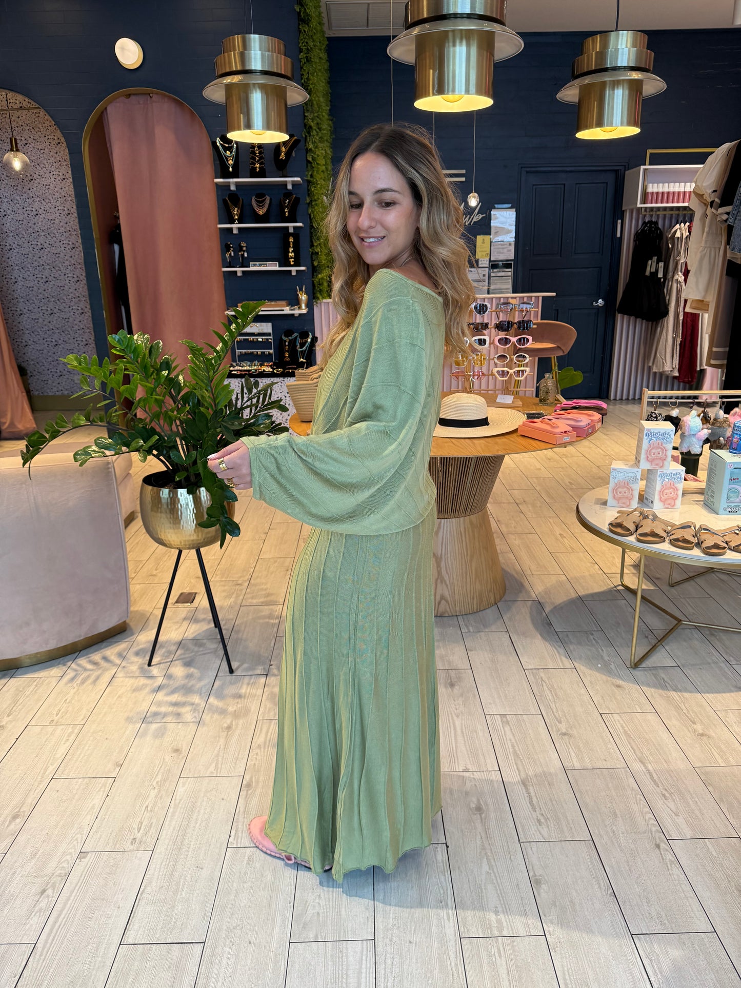 Matcha Tzniut set