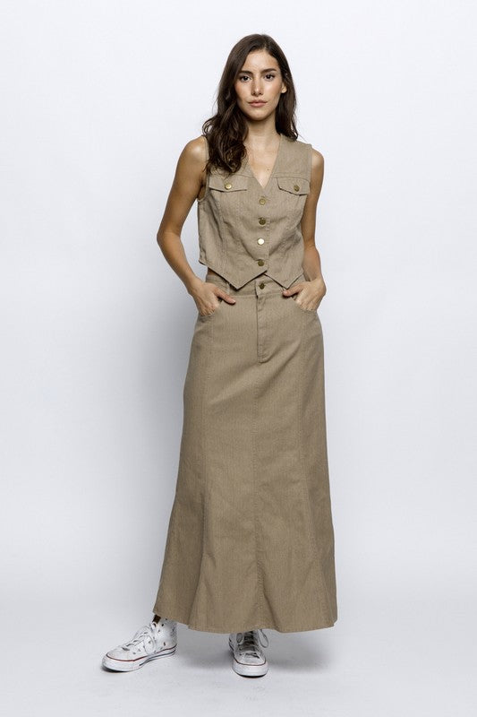 Beige vest & Skirt set 30 julio