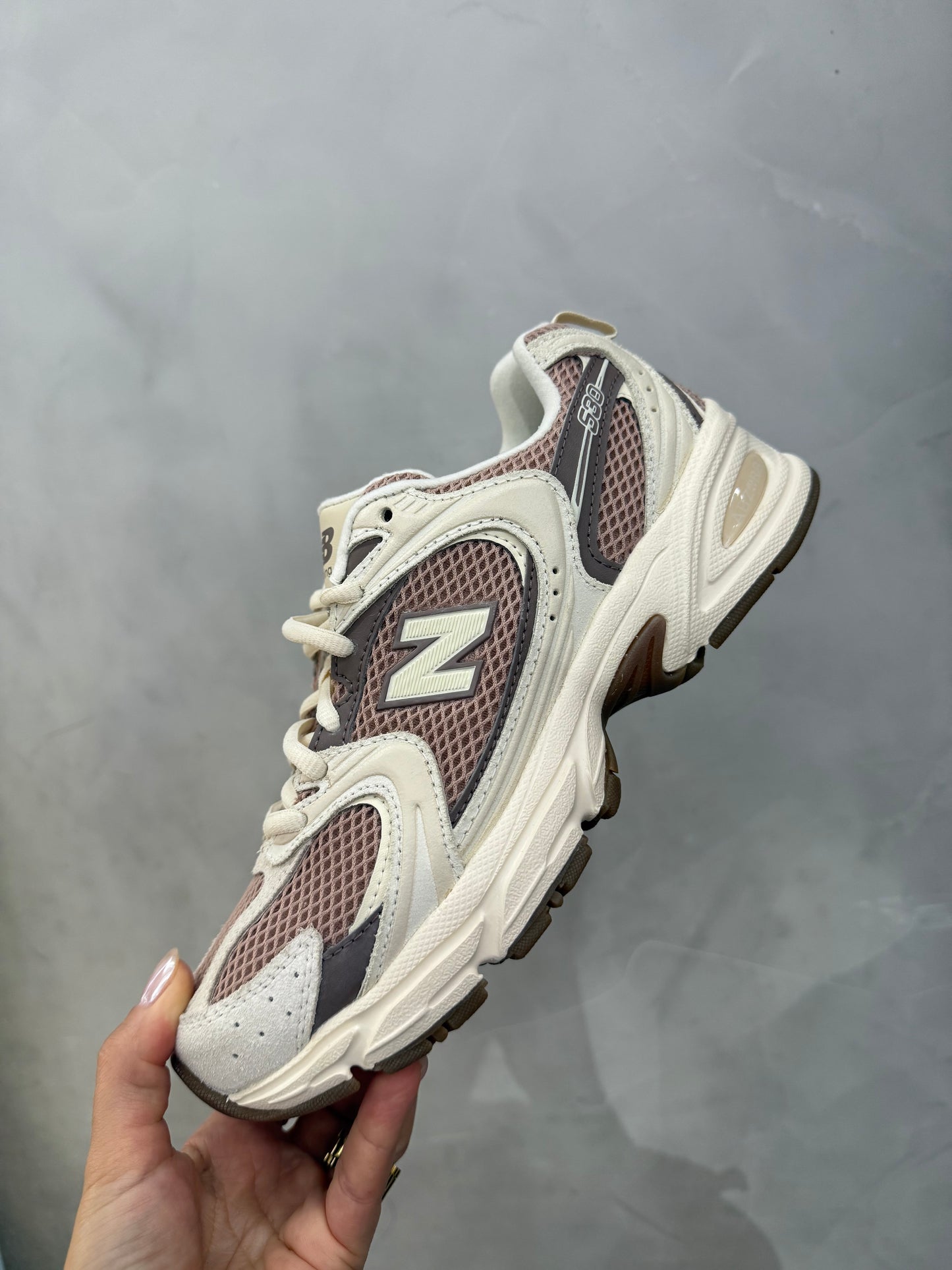 Mockha  New Balance 530 for men