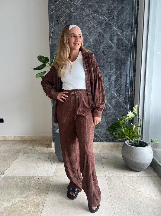 Brown pants & top set viaje