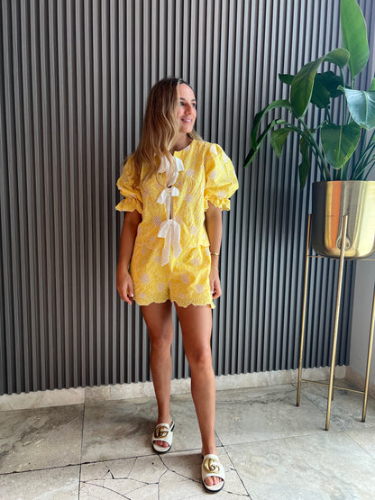 Butter Yellow Ema Set