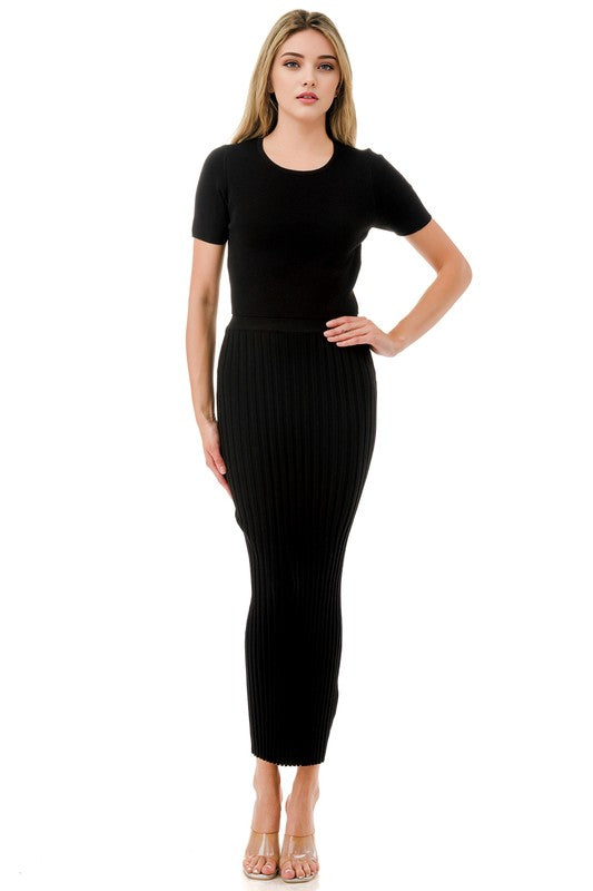 Sara's Black Knit skirt set