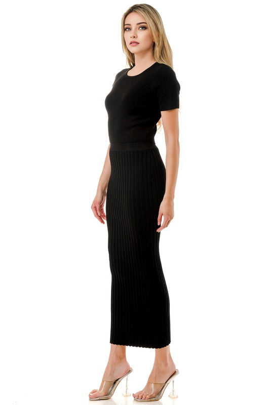 Sara's Black Knit skirt set