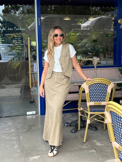 Beige vest & Skirt set