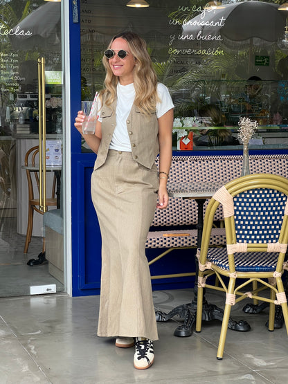 Beige vest & Skirt set