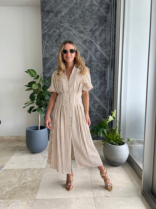 Puffy striped caramel dress