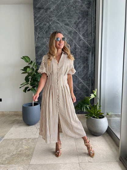 Puffy striped caramel dress