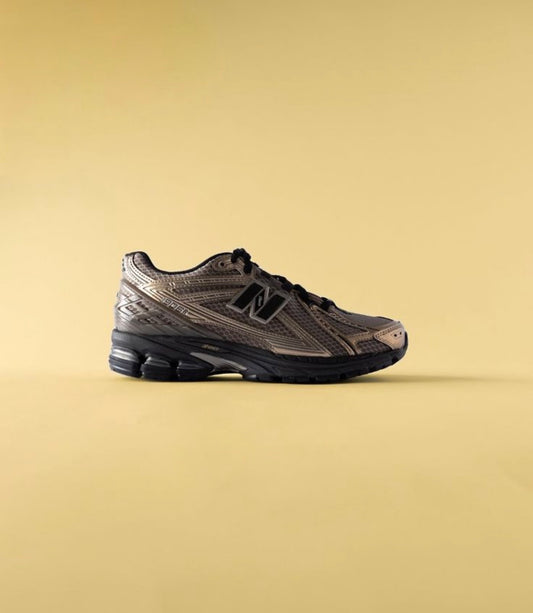 Gold & Black 1906 New balance for women -14 Days
