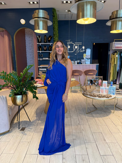 Alexandra's royal dress