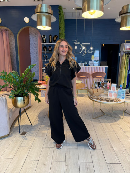 Black ruffled set de viaje