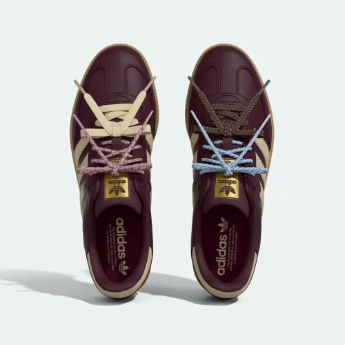 Marroon sambas for women