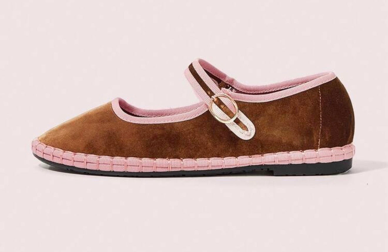 Brown & Blush flats DT