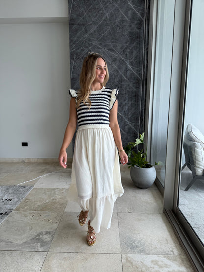 Knitted ruffled dress