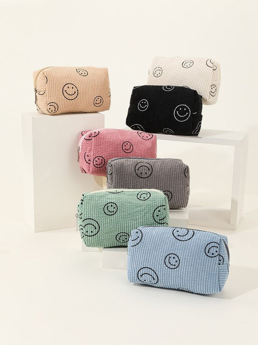 Smiley trendy pouches 12 nov