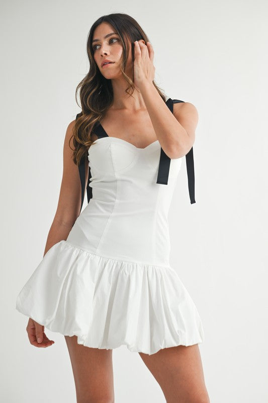 White Mia's Dress 16 nov