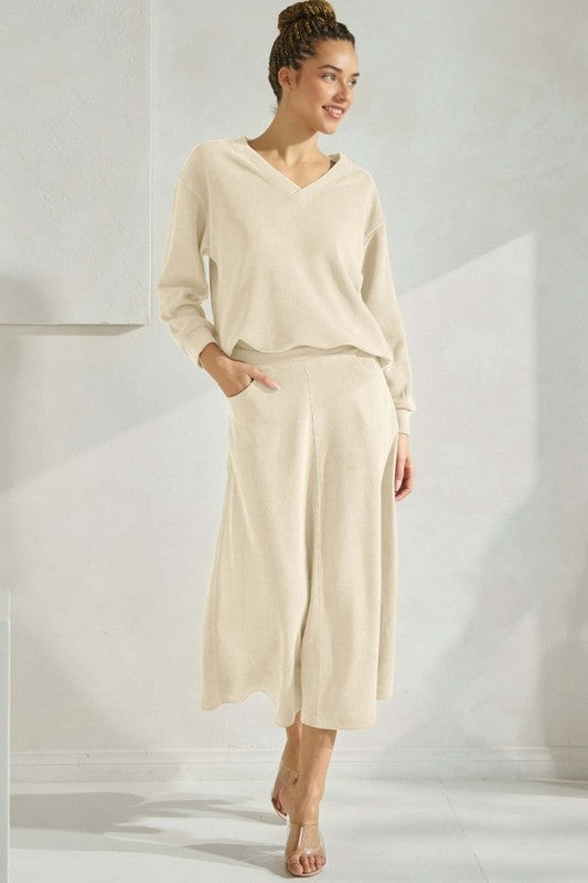 Ivory Tzniut skirt set de viaje 28 feb