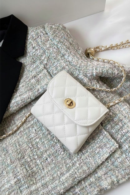 White crossbody belt chain bag