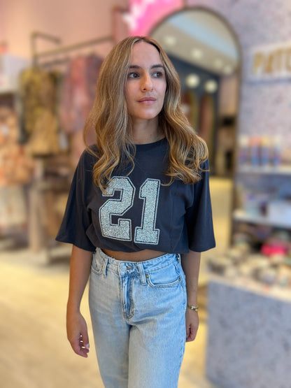 Graphic tshirt