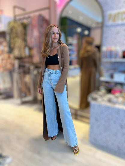 Criss cross blue jeans