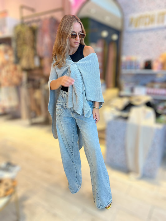 Grey cardigan