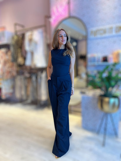 Navy back less set