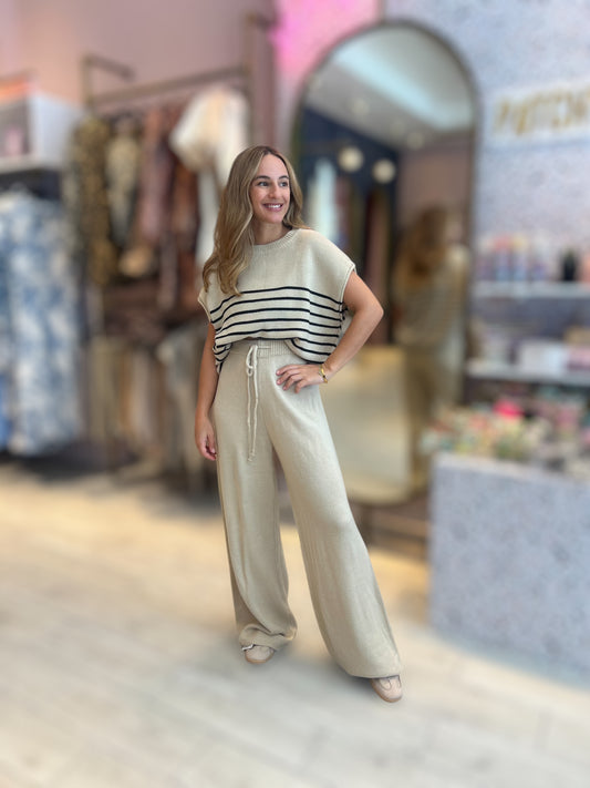 Nude Dubai set