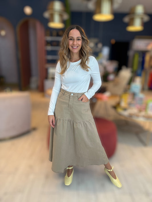 Taupe Raquel's skirt