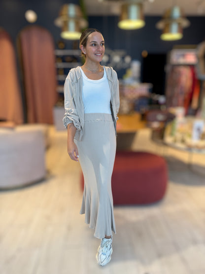 Nude Tzniut skirt set