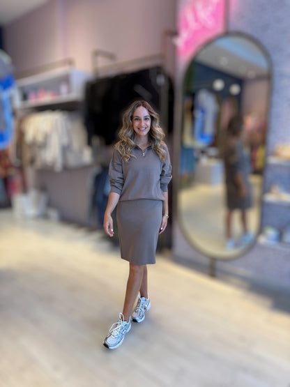 Mockha collared tzniut skirt set