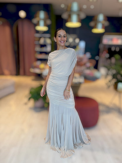 Nude oía Dress