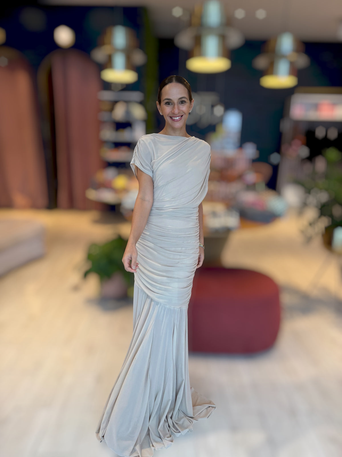 Nude oía Dress