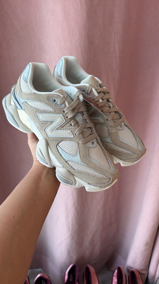 9060 aesthetic taupe New Balance for  women (available now)