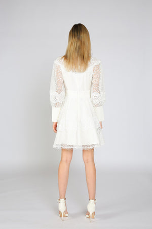 White lace puffy dress