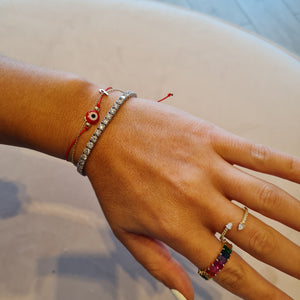 Red eye bracalet