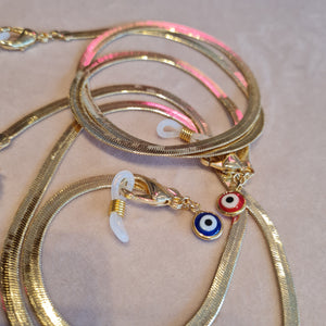 Blue eye chain