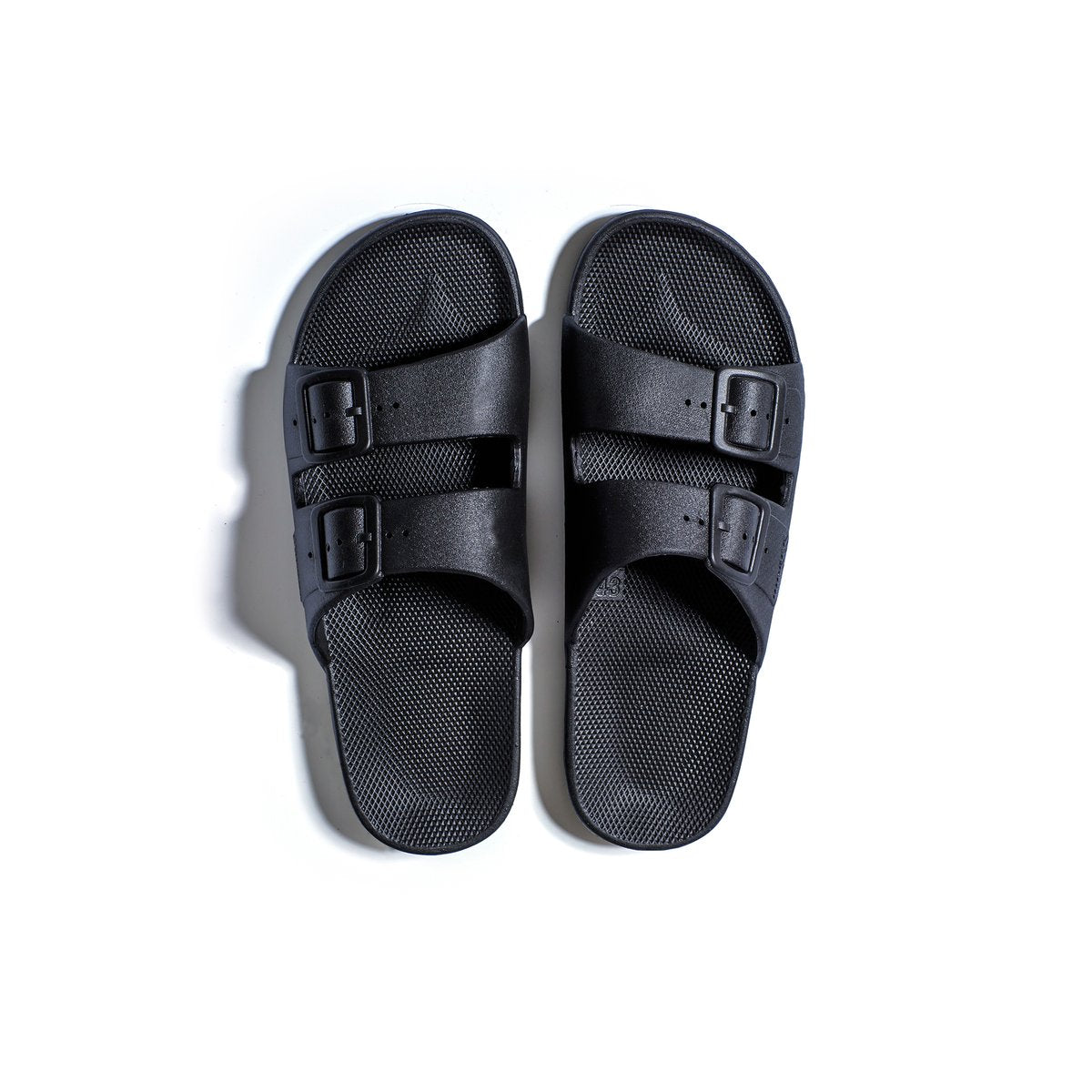 Black Freedom Moses slides ( Men , Women & kids )
