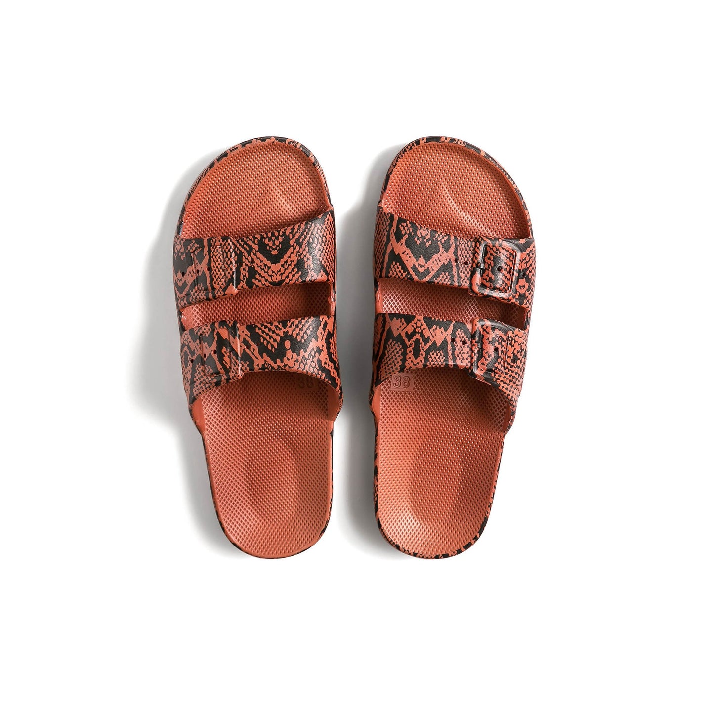 Cobra Toffee freedom moses slides