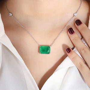 Big Emerald Necklace