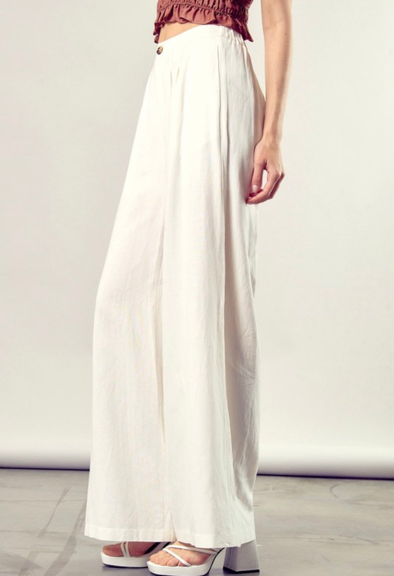 Off white palazzo pants