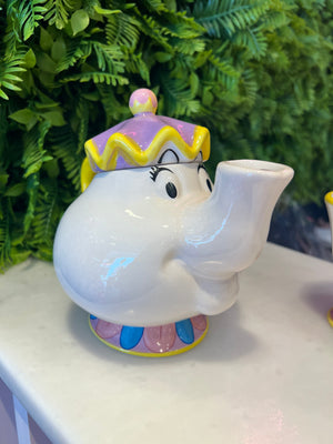 Chip & Mr Potts tea set