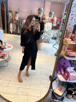 Black cargo maxi skirt