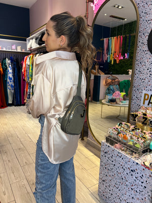 Olive fanny  chest bag